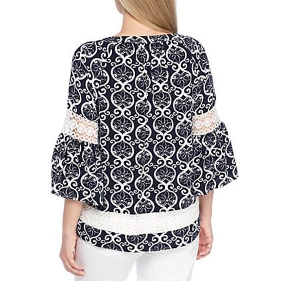 Navy Blue/White Summer Shirt Size SP Crown & Ivy - Picture 2 of 8